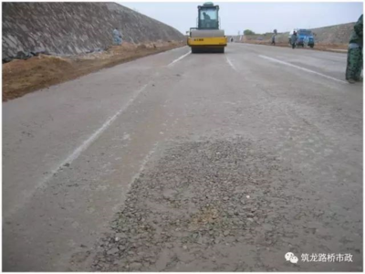 公路工程路面施工管理,搞質(zhì)量當然要從細節(jié)抓起